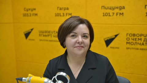 Илона Мирцхулава прокомментировала инициативу Аслана Бжания по проведению 'Инвестиционного часа'