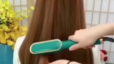 Comb Hair Straightener ! A magical tools