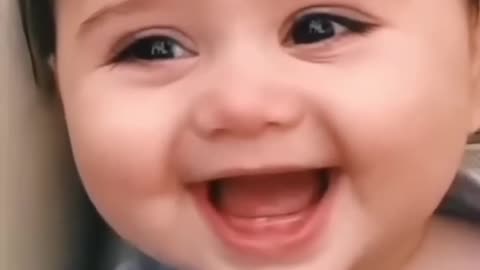 Baby laughing hysterically / Baby funny video status😆😆