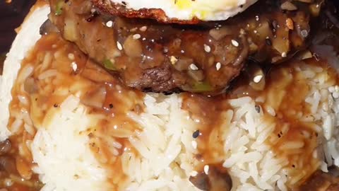 Spicy Loco Moco #tftibbq #EasyRecipes #locomoco #bbqfood