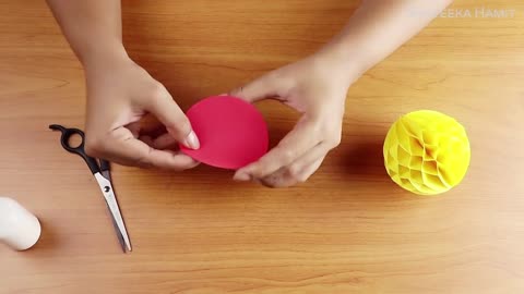 Paper Crafts- How to make a Paper Honeycomb Ball DIY 2023