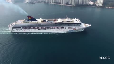 Beauty of cruse ship floating in honk kong sea surface