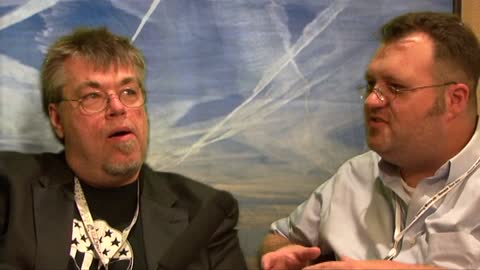 Chemtrails Toxic Fallout From The Sky - Clyde Lewis Anthony J Hilder Conspiracy Con 11