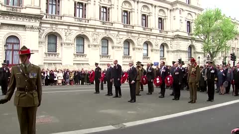 Prince William lays ANZAC Day wreath in London