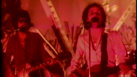 Electric Light Orchestra (ELO) - Don't Bring Me Down = Music Video 1979