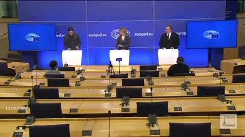 Deutsche Fassung der wichtigen Pressekonferenz von EU-Parlamentariern zur Polizeigewalt gegen Demonstranten