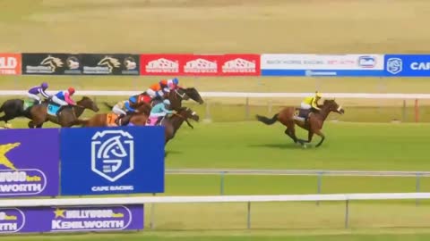 20221211 Hollywoodbets Kenilworth Race 7 won by GIMME A PRINCE