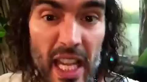 Russell Brand voices support for Canadian truckers