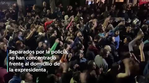 ARGENTINA: PROTESTAS y CACEROLADAS a FAVOR y en CONTRA de CRISTINA FERNÁNDEZ de KIRCHNER | RTVE