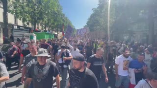 Paris Takes to the Streets As Tens Of Thousands Protest Macron's Tyrannical Covid Passports