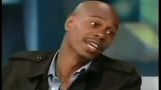 ▶ EXTRAIT-RQ (2 avril 2023) : DAVE CHAPELLE ne portera pas de robe...