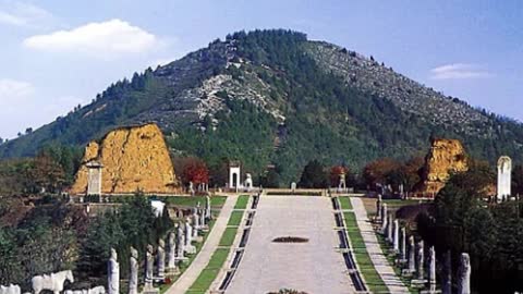 Mysterious Pyramid White In China