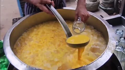 Mango juice making | Street food pakistan | hard working mango juice