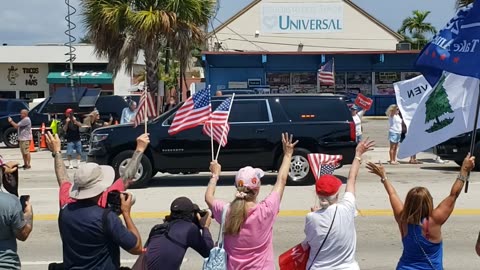 April 3, 2023 Trump's motorcade on the way to West Palm Beach airport