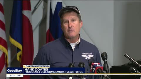 ix killed in air show crash at Dallas Executive Airport