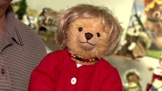 Angela Merkel honored with teddy bear