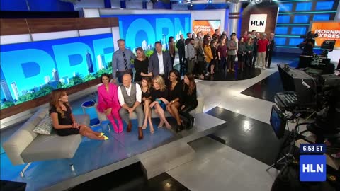 See Robin Meade's final sign-off during HLN's final live broadcast