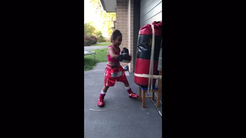 4-year-old boxing prodigy freestyles on heavy bag