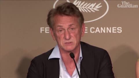 Sean Penn criticises Donald Trump's handling of coronavirus pandemic( yours view on this ?? )