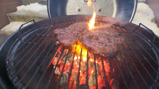 Grilling Wagyu Steaks & Sirloin Steaks on the Weber