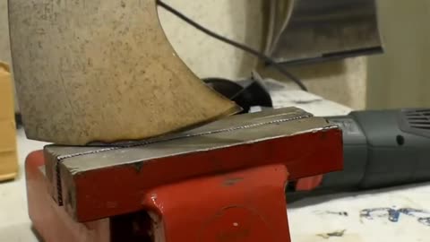 How to Make Your Own DIY Hatchet