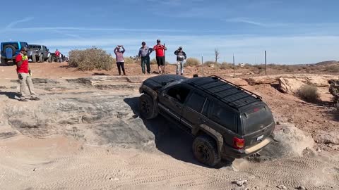 Jeep Grand Cherokee WJ in Moab, Utah for the 2020 Jeep Jamboree (720p)