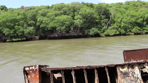 How is it that this vessel ran aground here?