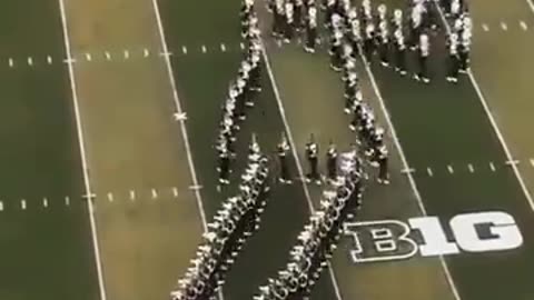 This marching band is absolutely amazing 👏🏾