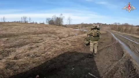 Russian fighters continue to crush the militants near the border with the Belgorod