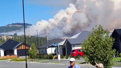 🔥Urgent News: Enormous forest fire sweeps through Port Hills, Christchurch, New Zealand!🔥
