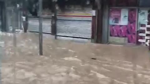Busan, a city submerged by a typhoon