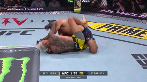 Charles Oliveira vs Beneil Dariush _ FREE FIGHT _ UFC 294