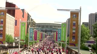 England fans ecstatic with 1-0 win over Croatia