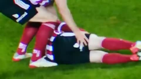 John Fleck Collapses On Field and Has Seizure