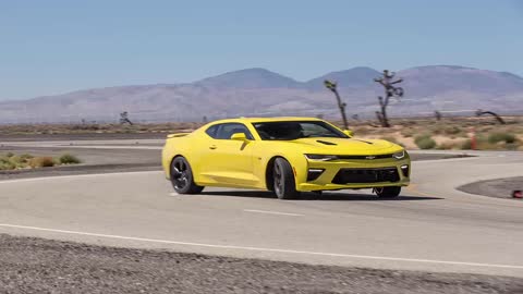 CHEVROLET CAMARO SS - 2016 CHEVROLET CAMARO SS FIRST TEST REVIEW #Auto_HDFr