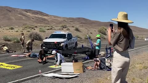 Nevada Rangers Plow Through Climate Hoaxers Blocking The Road To Burning Man🥤😄🍿