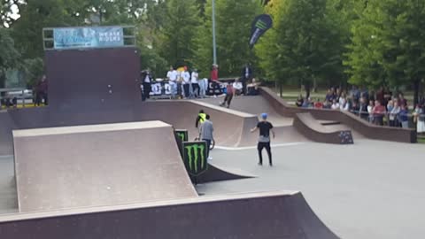 After Ignoring A Security Guard At A BMX Event, Rider Instantly Gets Taught A Priceless Lesson