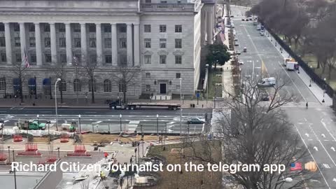 Confirmed: White House is dark while CNN is reporting live from the White House.