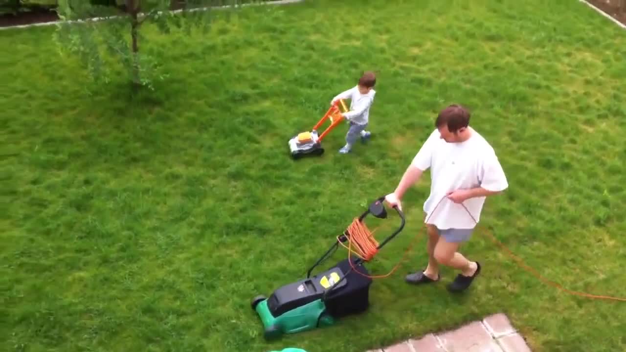 It is time…..to mow the lawn! &) Keep dad hydrated by attaching a Ryan