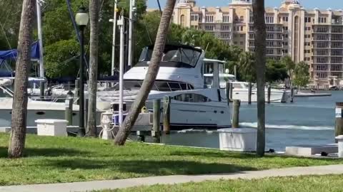 Drunk man slams yacht into boats in Florida