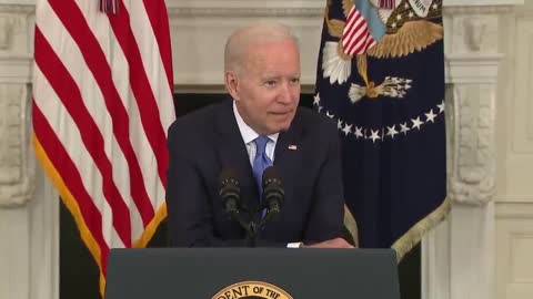Biden Creeps Everyone Out With Weird Whispering Moment