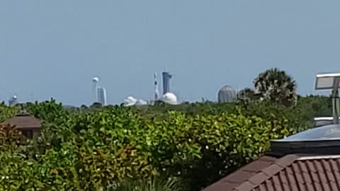 May 4, 2021 Falcon 9 launch from Titusville beach at Cape Canaveral. Payload 60 StarLink satellites!