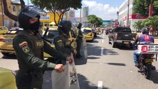 Paro de taxis | cra 27 - policías