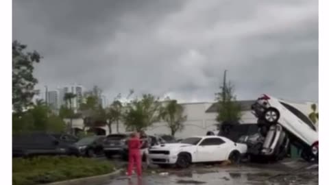 Dan Scavino video, tornadoes in Florida 🌪 🌪 🌪