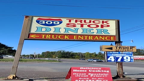 The 309 Truck Stop Family Diner, Best Country Burger in Pennsylvania, WalkinAndTalkinAcrossAmerica