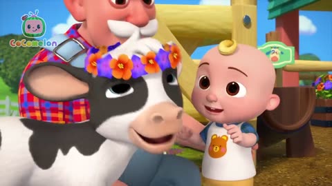 Baby Farm Animals Escape! | CoComelon Nursery Rhymes & Kids Songs