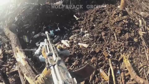 Ukraine war combat footage : Ukranian soldiers attack WAGNER GROUP positions
