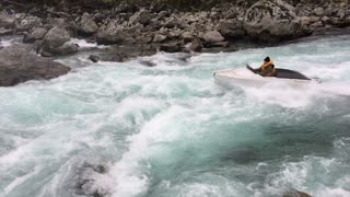 Jim Pauling Yacht Design's Rêvo Boxta Polyethylene Jet Boat