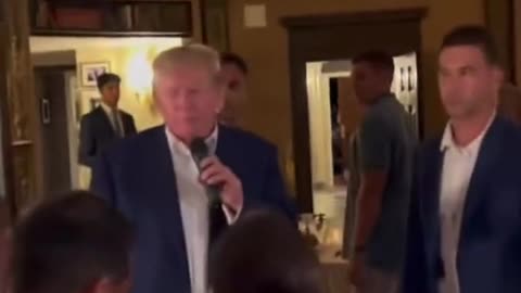 The same night he was arraigned again, Donald Trump makes a surprise appearance at a wedding.