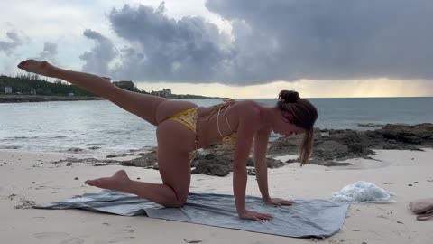 Day 4 - Core, Balance & Backbends - 7 Day Beach Self Love Yoga Series